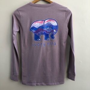 Ivory Ella Elephant Mountain Print Long Sleeve Pocket T-Shirt Purple XS.